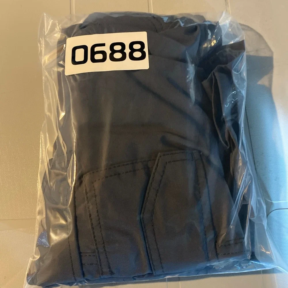 NEW Iron Co Hybrid Cargo Shorts Mens 38 Greystone Stretch Performance Utility